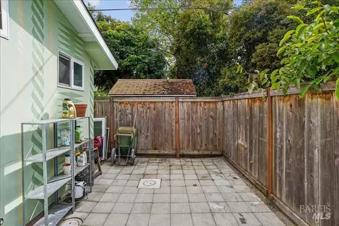 Exterior - 1445-1447 Ohio St, Vallejo, CA 94590 photo 7 of 10