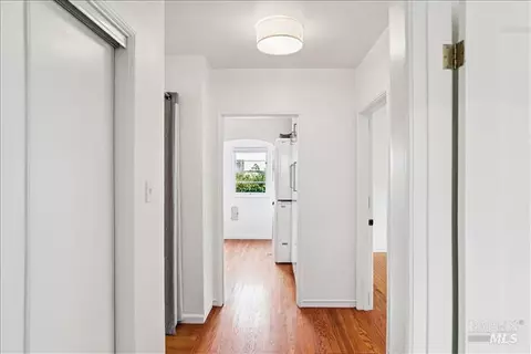 Entry Way - 1445-1447 Ohio St, Vallejo, CA 94590 photo 1 of 1
