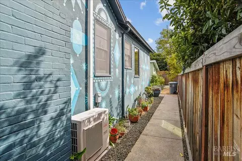 Exterior - 1445-1447 Ohio St, Vallejo, CA 94590 photo 10 of 10