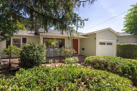 1828 Humboldt St, Santa Rosa, CA 95404