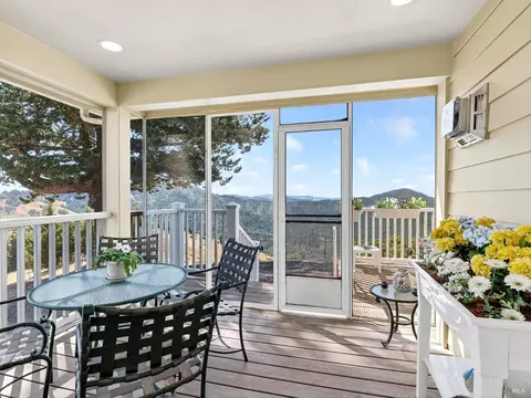Exterior - 5650 High Point Rd, Willits, CA 95490 photo 2 of 4