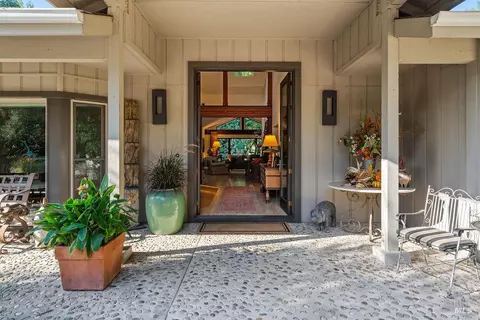 3000 Warm Springs Rd, Glen Ellen, CA 95442