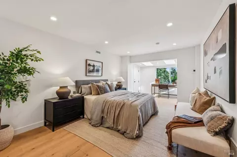 Bedroom - 120 E Manor Dr, Mill Valley, CA 94941 photo 6 of 10
