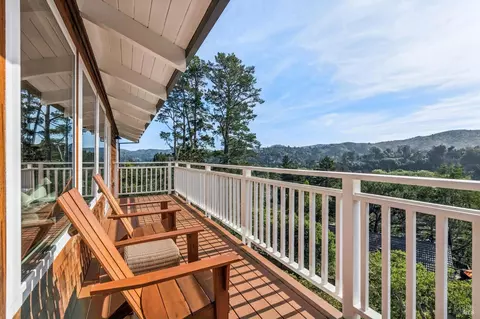 Exterior - 120 E Manor Dr, Mill Valley, CA 94941 photo 2 of 21