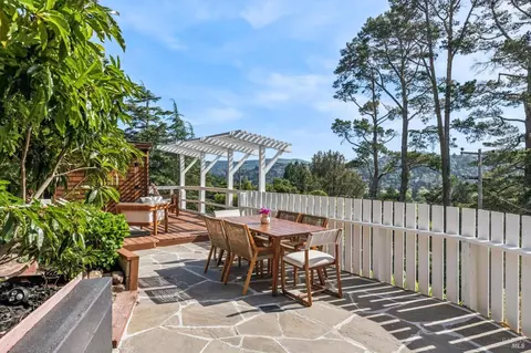 Exterior - 120 E Manor Dr, Mill Valley, CA 94941 photo 4 of 21