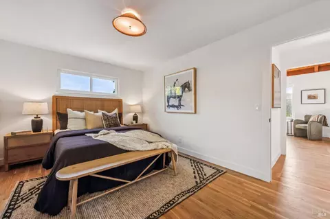 Bedroom - 120 E Manor Dr, Mill Valley, CA 94941 photo 5 of 10