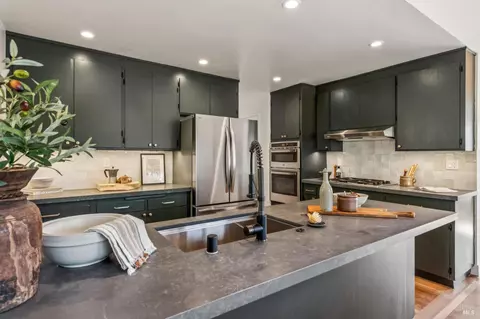 Kitchen - 120 E Manor Dr, Mill Valley, CA 94941 photo 3 of 8