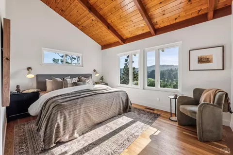 Bedroom - 120 E Manor Dr, Mill Valley, CA 94941 photo 1 of 10
