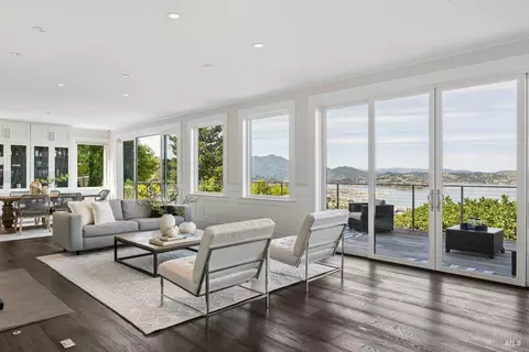 118 Spencer Ave, Sausalito, CA 94965