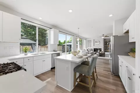 Kitchen - 5226 Pavilion Ct, Fairfield, CA 94534 photo 1 of 4