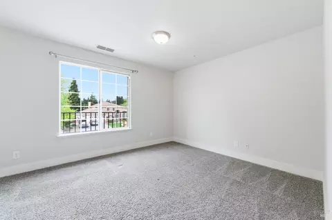 Bedroom - 5226 Pavilion Ct, Fairfield, CA 94534 photo 8 of 11