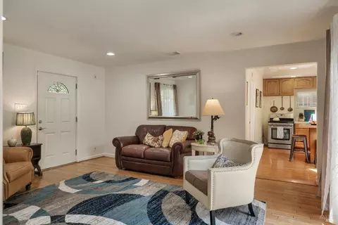 Living - 550 Thomson Ave E, Sonoma, CA 95476 photo 9 of 9