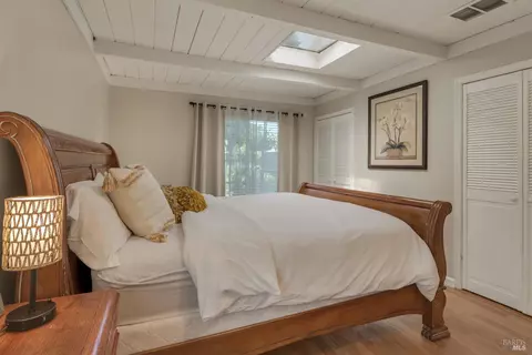 Bedroom - 550 Thomson Ave E, Sonoma, CA 95476 photo 4 of 9