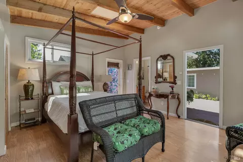Bedroom - 550 Thomson Ave E, Sonoma, CA 95476 photo 8 of 9