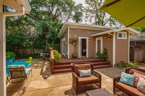 Exterior - 550 Thomson Ave E, Sonoma, CA 95476 photo 12 of 13