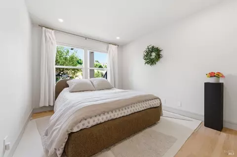 Bedroom - 535 Westgate Dr, Napa, CA 94558 photo 8 of 9