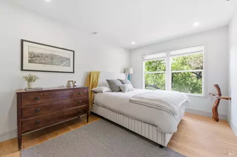 Bedroom - 535 Westgate Dr, Napa, CA 94558 photo 6 of 9