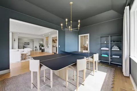 Dining - 535 Westgate Dr, Napa, CA 94558 photo 2 of 4