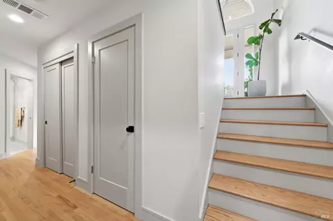 Entry Way - 535 Westgate Dr, Napa, CA 94558 photo 8 of 8