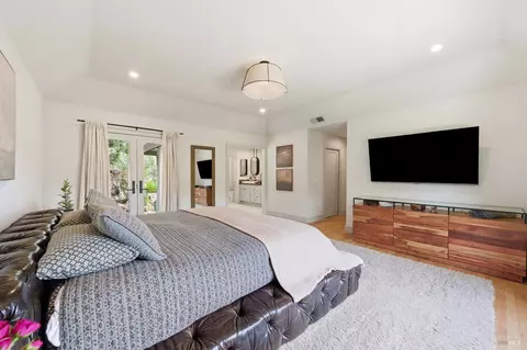 Bedroom - 535 Westgate Dr, Napa, CA 94558 photo 5 of 9