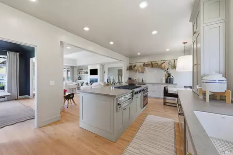 Kitchen - 535 Westgate Dr, Napa, CA 94558 photo 4 of 8