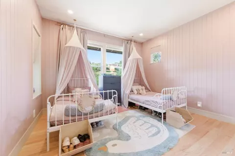 Bedroom - 535 Westgate Dr, Napa, CA 94558 photo 1 of 9