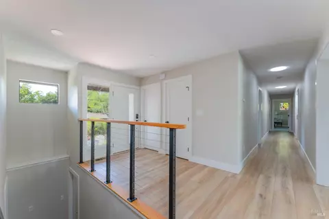 Entry Way - 788 Walnut Ave, Ukiah, CA 95482 photo 3 of 3