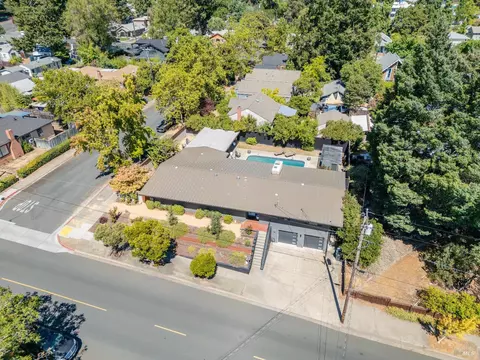View/Area - 788 Walnut Ave, Ukiah, CA 95482 photo 3 of 4