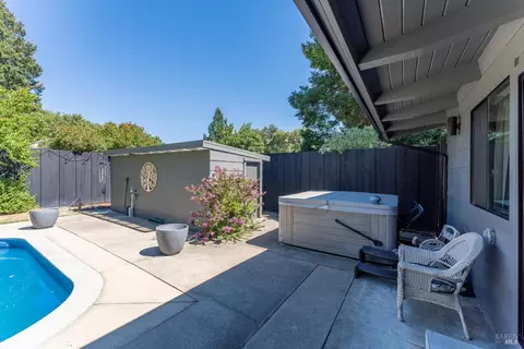 Exterior - 788 Walnut Ave, Ukiah, CA 95482 photo 12 of 13