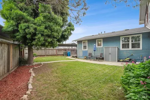 Exterior - 59 Baldwin St, Vallejo, CA 94590 photo 4 of 4