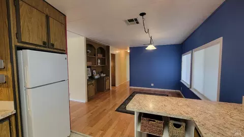 460 E Gobbi St #3, Ukiah, CA 95482 photo 17