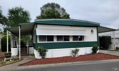 460 E Gobbi St #3, Ukiah, CA 95482