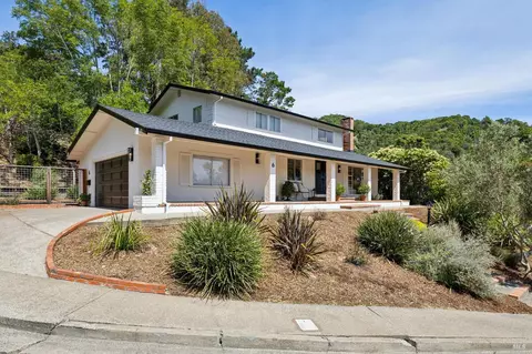 6 Lindenwood Ct, San Rafael, CA 94901