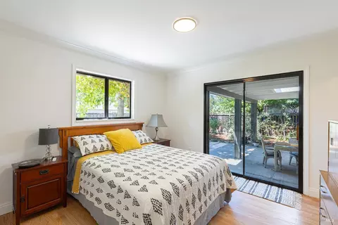 Bedroom - 18751 Melvin Ave, Sonoma, CA 95476 photo 1 of 5