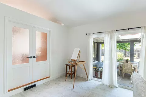 Entry Way - 18751 Melvin Ave, Sonoma, CA 95476 photo 1 of 1