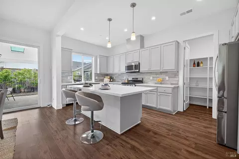 1145 Portello Ln, Windsor, CA 95492 photo 2
