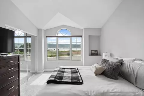 Bedroom - 440 E St, Benicia, CA 94510 photo 2 of 5