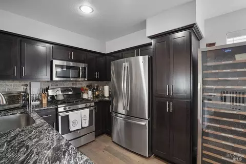 Kitchen - 440 E St, Benicia, CA 94510 photo 3 of 4
