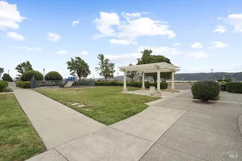 Exterior - 440 E St, Benicia, CA 94510 photo 6 of 6