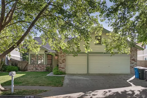 Exterior - 8 Starling Dr, Petaluma, CA 94954 photo 15 of 15