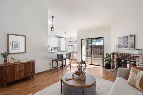 Living - 8 Starling Dr, Petaluma, CA 94954 photo 2 of 3