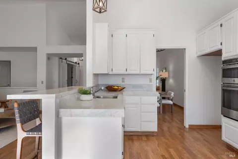 Kitchen - 8 Starling Dr, Petaluma, CA 94954 photo 3 of 7