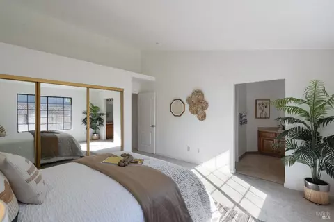 Bedroom - 8 Starling Dr, Petaluma, CA 94954 photo 2 of 5