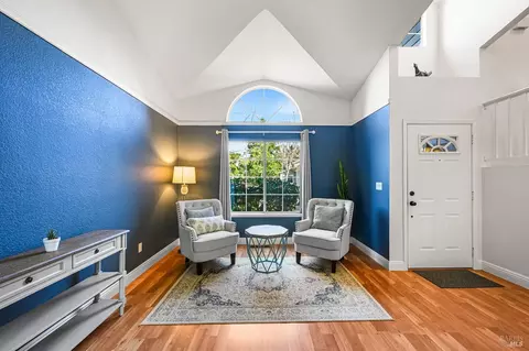 Entry Way - 202 Aguirre Way, Cotati, CA 94931 photo 3 of 6