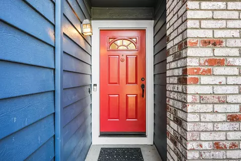 Entry Way - 202 Aguirre Way, Cotati, CA 94931 photo 1 of 6