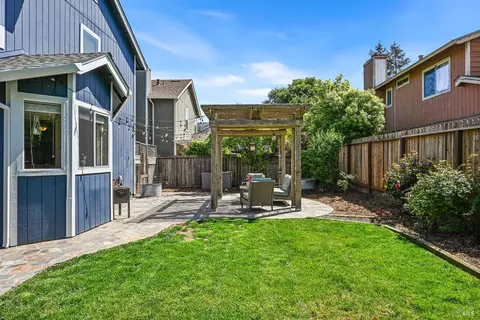 Exterior - 202 Aguirre Way, Cotati, CA 94931 photo 8 of 14