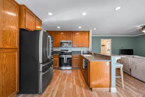 Kitchen - 202 Aguirre Way, Cotati, CA 94931 photo 2 of 4