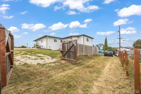 Exterior - 136 Renida St, Vallejo, CA 94591 photo 1 of 3