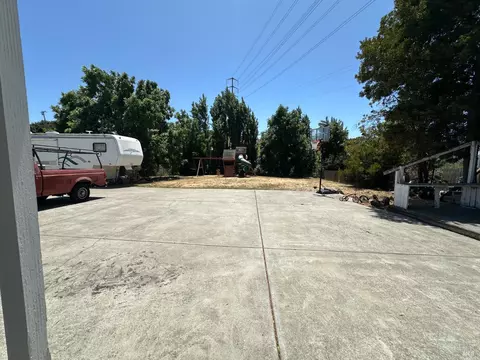 1013 Benicia Rd, Vallejo, CA 94591 photo 8