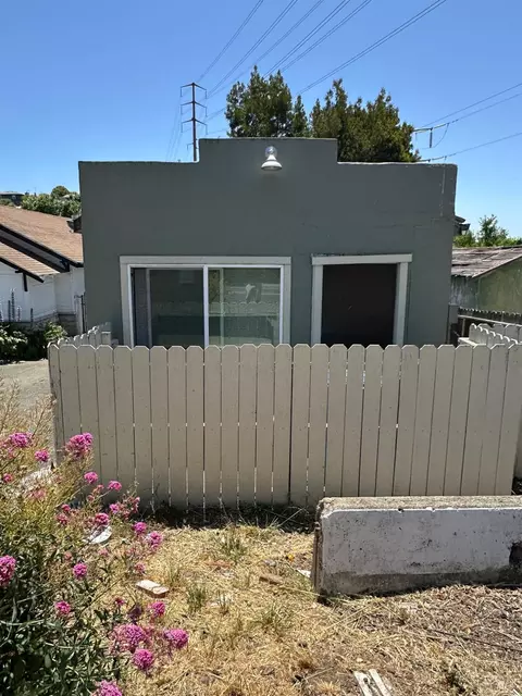 1013 Benicia Rd, Vallejo, CA 94591 photo 5